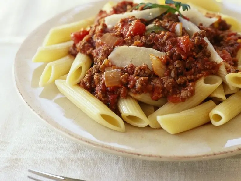 Nudeln mit Bolognesesauce