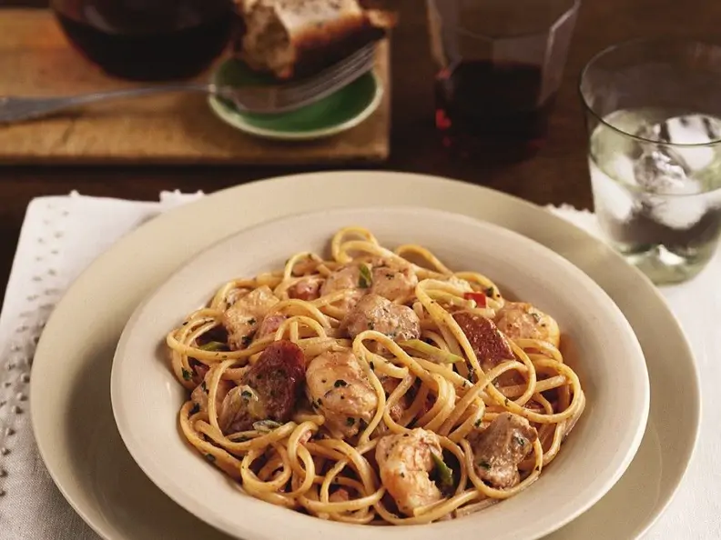 Linguine mit Hähnchen und Shrimps