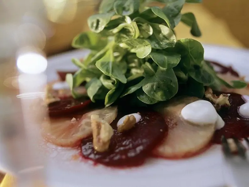 Feldsalat mit Gemüse