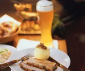 Schweinekrustenbraten