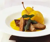 Geflügelleber mit Pfirsichsauce