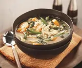 Graupensuppe mit Hühnerfleisch