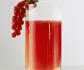 Johannisbeersaft mit Honig