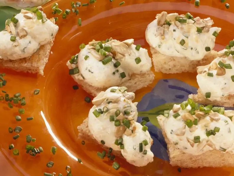 Cream-Cheese-Canapes