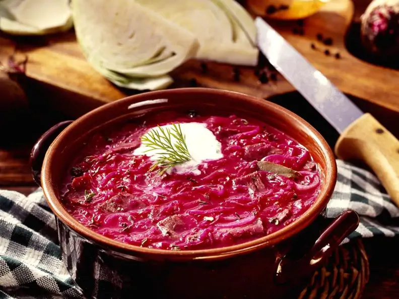 Rote-Bete-Suppe nach schlesischer Art