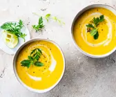 Möhrensuppe mit Kokosmilch