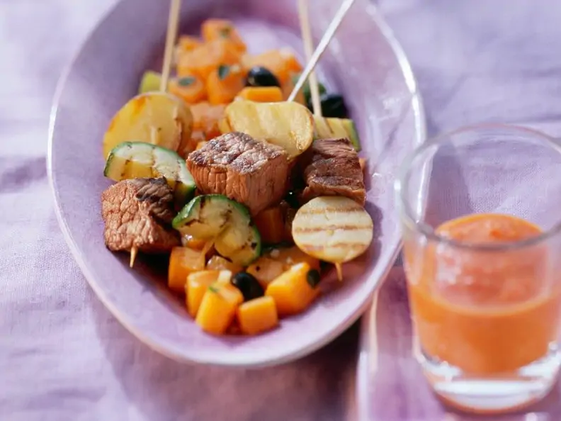 Straußenfilet mit Zucchini-Kürbisgemüse