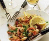 Gebratene Garnelen mit Frühlingszwiebeldressing