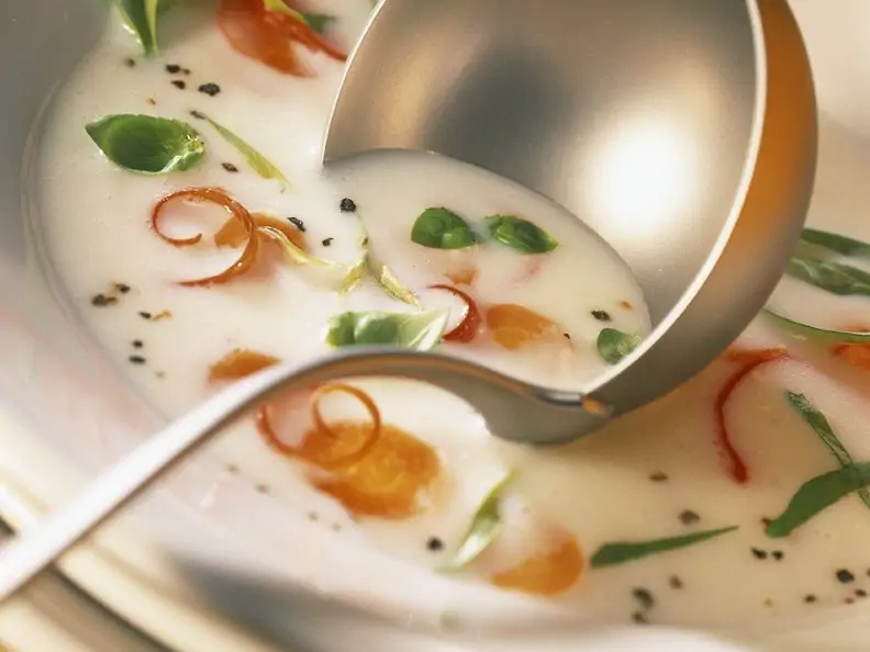 Buttermilch-Gemüsesuppe