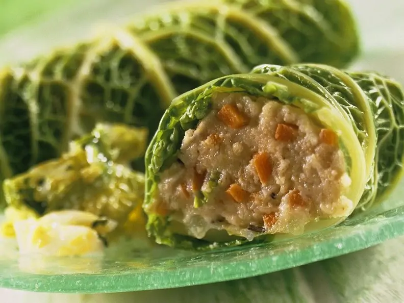 Wirsingroulade mit Grießfüllung
