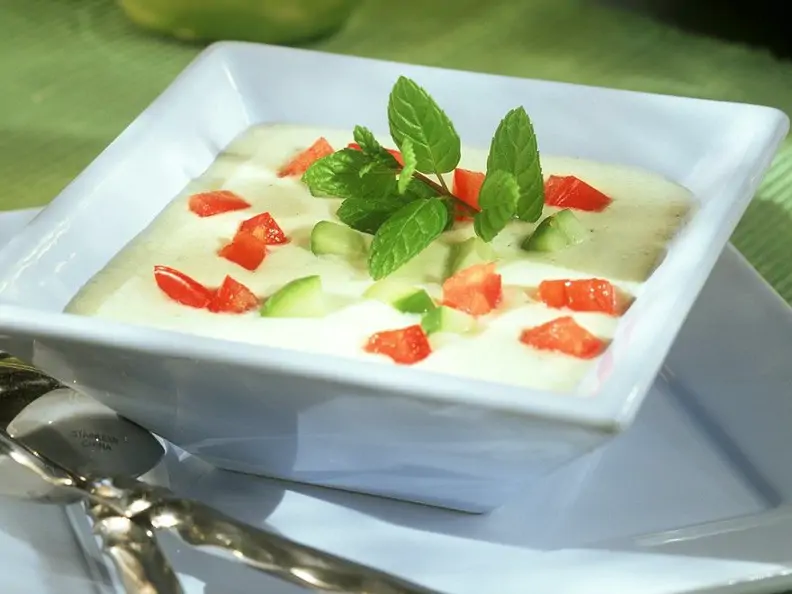 Kalte Gurkensuppe