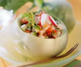 Kohlrabi mit Gemüsesalatfüllung