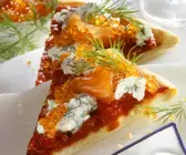 Pizza mit Räucherlachs
