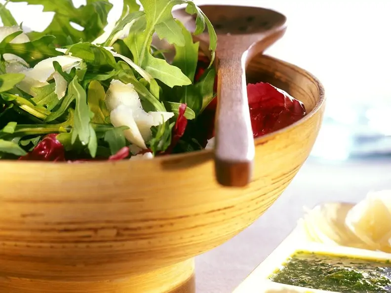 Blattsalat mit Zitronendressing