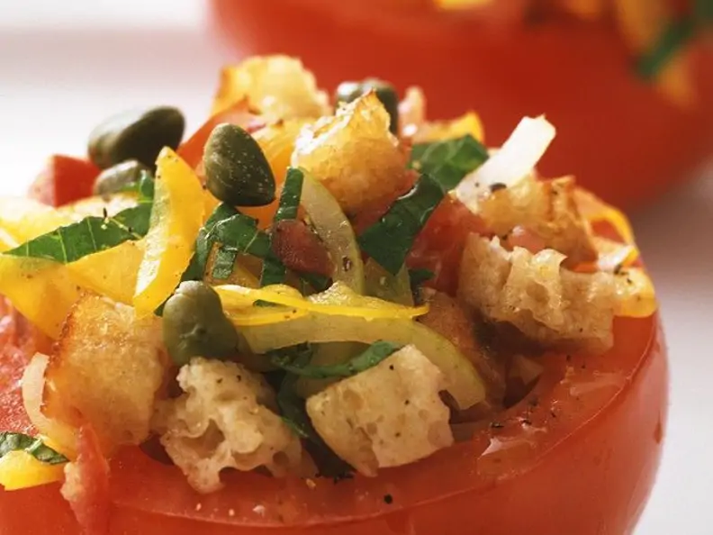 Tomaten mit Panzanella