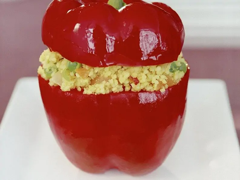 Paprika mit Couscous-Füllung