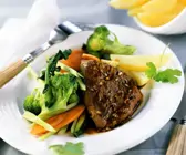Filetsteaks mit Gemüse