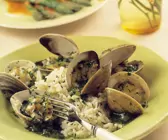 Venusmuscheln mit Reis