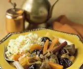 Marokkanisches Rindfleisch mit Trockenfrüchten