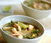 Fischsuppe mit Nudeln