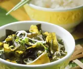 Suppe mit Seetang
