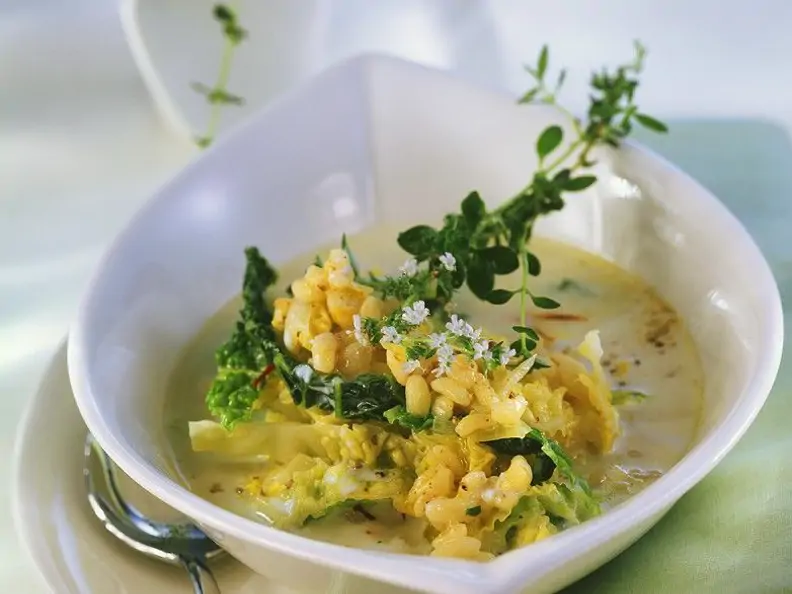 Weizensuppe mit Wirsing