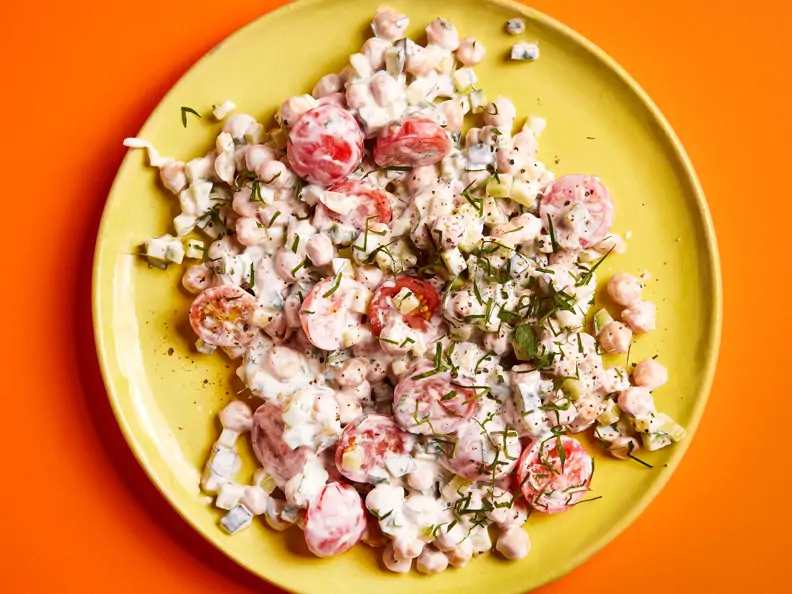 Kichererbsen-Tomaten-Salat