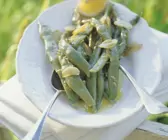 Stangenbohnen mit Knoblauch und Zitronendressing