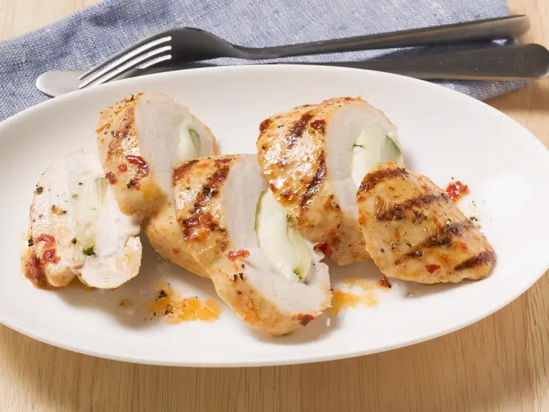 Hähnchenbrust mit Zucchini-Mozzarella-Füllung