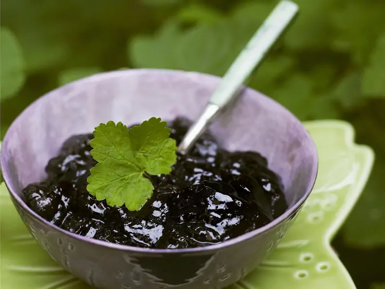 Schwarze Johannisbeermarmelade