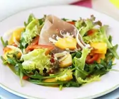 Gemischter Salat mit Schinken