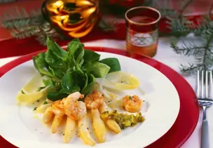 Spargelsalat mit Garnelen