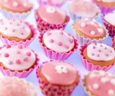Zitronenmuffins mit Zuckerguss