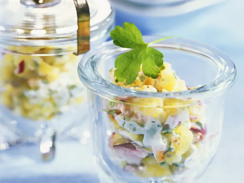 Kartoffelsalat im Glas