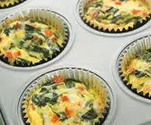 Mini-Quiches mit Spinat