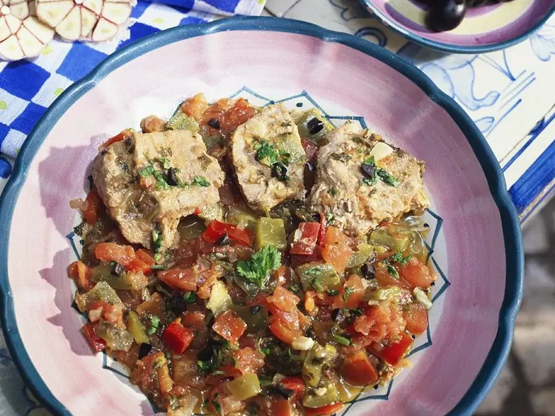 Paprikaeintopf mit Thunfisch
