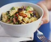 Nudelsalat mit Süßkartoffeln