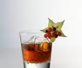 Cocktail mit Rum und Cointreau