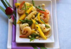 Fruchtiger Tintenfischsalat