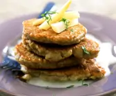 Pfannküchlein mit Spargel