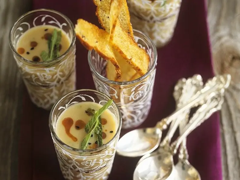 Würzige Bohnensuppe