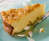 Käsekuchen mit Nektarinen