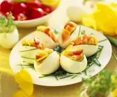 Eier mit Räucherlachs