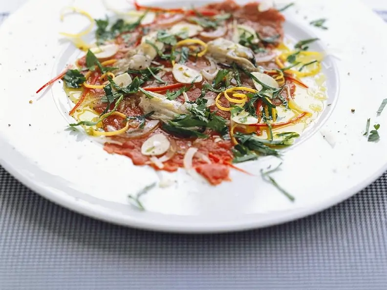 Carpaccio mit Orangendressing