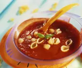 Tomatensuppe mit Nudeln