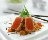 Kurzgebratener Thunfisch mit Kartoffelpüree