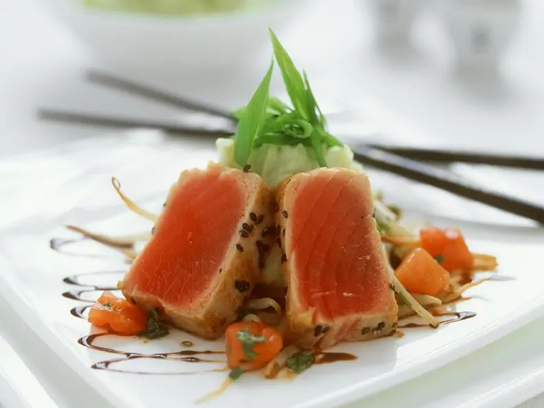 Kurzgebratener Thunfisch mit Kartoffelpüree