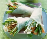 Asia-Wraps mit Hähnchen