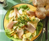 Kartoffelsalat mit Forelle