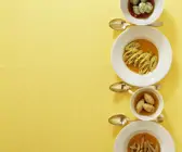 Suppe mit vier Einlagen